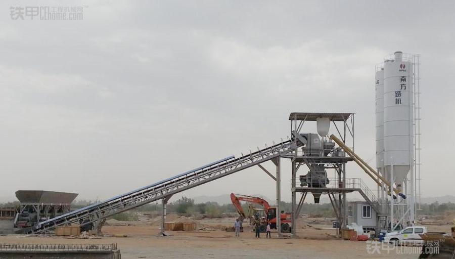 南方产品课堂遍布全球的南方路机设备