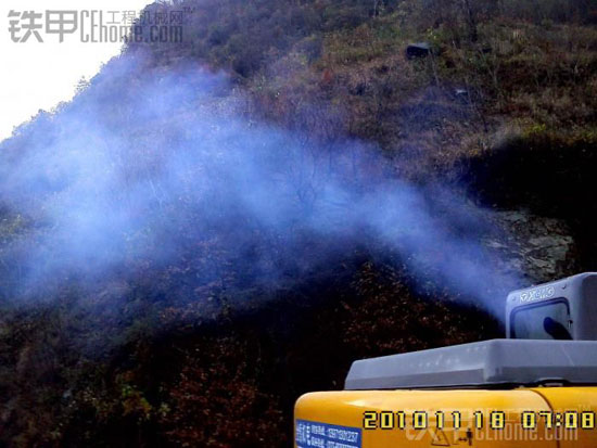 铁甲小黑说挖机操作(一)开工前的准备