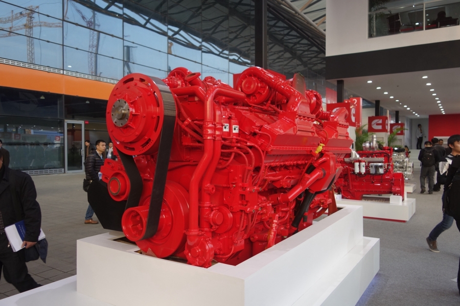 康明斯工程机械专属动力新品登陆上海宝马展