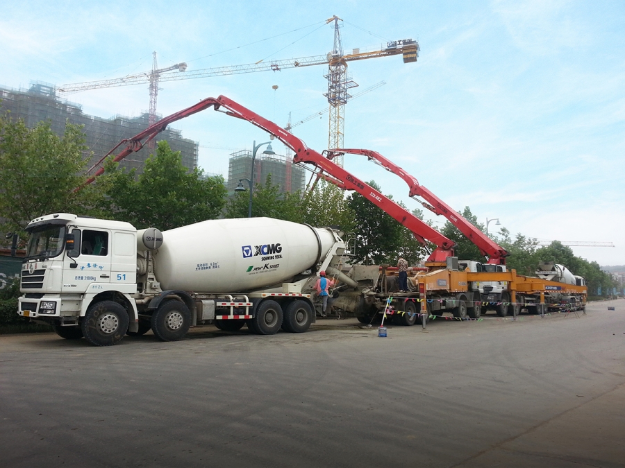 打造美好城市徐工混凝土三兄弟助力彭城建设